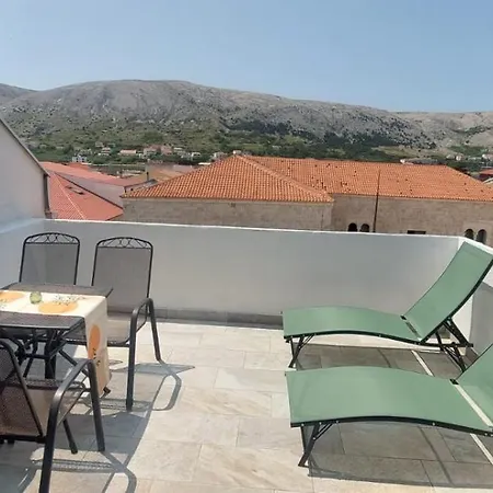 Apartment Valentino By Pag Tours Pag Town