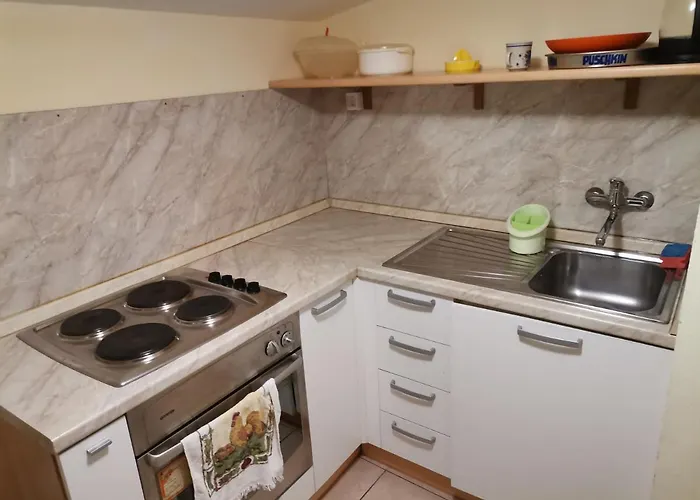 Valentino By Pag Tours